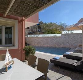 7 bedroom seaside villa with pool, Kassiopi, sleeps 13